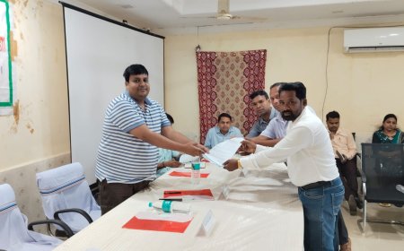 ଖଜୁରୀପଡ଼ାରେ ଆହାର କେନ୍ଦ୍ର ଖୋଲା ଯିବା ପାଇଁ ଦାବୀ।