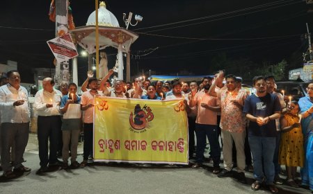 ଆତଙ୍କବାଦୀ ଦ୍ଵାରା ପହେଲଗାଁଓ ରେ ୨୭ ହିନ୍ଦୁଙ୍କ ନିର୍ମମ ହତ୍ୟା ବିରୁଦ୍ଧରେ କ୍ୟାଣ୍ଡିଲ ଶୋଭାଯାତ୍ରା, ଦୃଢ଼ କାର୍ଯ୍ୟାନୁଷ୍ଠାନ ଦାବି କଲା ବ୍ରାହ୍ମଣ ସମାଜ।