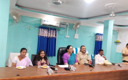 ପଦ୍ମପୁର ବ୍ଲକରେ ଯୁଗ୍ମ ଅଭିଯୋଗ ଶୁଣାଣୀ ଶିବିର।