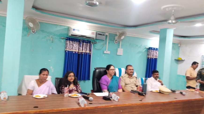 ପଦ୍ମପୁର ବ୍ଲକରେ ଯୁଗ୍ମ ଅଭିଯୋଗ ଶୁଣାଣୀ ଶିବିର।