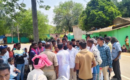 ଧର୍ମ ପରିବର୍ତ୍ତନକୁ‌‌ ନେଇ ଶବ ସତ୍କାର ପାଇଁ ମିଳିଲାନି ଶ୍ମଶାନ ୨୪ ଘଣ୍ଟା ଘରେ ପଡ଼ିଲା ମୃତଦେହ ପ୍ରଶାସନ ହସ୍ତକ୍ଷେପ ପରେ ଶବ ସତ୍କାର।