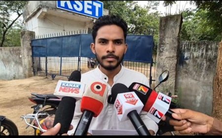 ବିବାଦୀୟ ହେଉଛି ଭବାନୀପାଟଣା KSET କଲେଜ। ଛାତ୍ରଛାତ୍ରୀ ଙ୍କ ନାଁରେ ଜାଲିଆତି, କୋଟି କୋଟି ର ହେରଫେର।