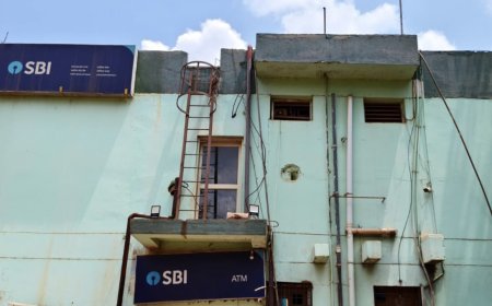 ହିତାଧିକାରୀଙ୍କ ପାଇଁ ମରଣଜନ୍ତା ପାଲଟିଛି ବ୍ୟାଙ୍କର ଉପର ମହଲା କୋଠା