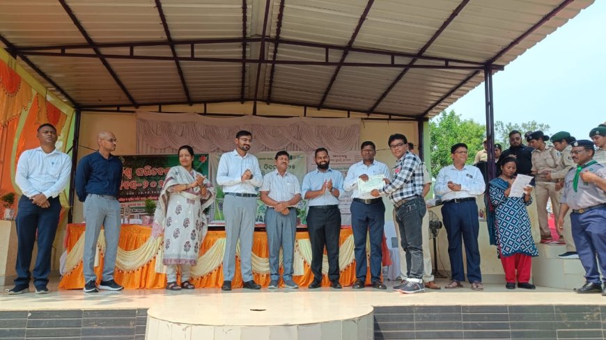 ମେଦନୀପୁର ଠାରେ ଜିଲ୍ଲା ସ୍ତରୀୟ ବିଶ୍ୱ ପରିବେଶ ଦିବସ ଅନୁଷ୍ଠିତ