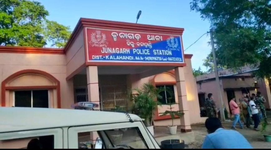 ଟ୍ରକ ଧକ୍କାରେ ବୃଦ୍ଧ ମୃତ, ଓଟୋ ଚାଳକ ଗୁରୁତର