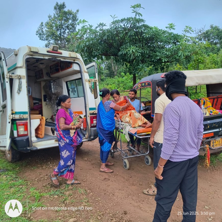 ରାସ୍ତା ନଥିବାରୁ ଜାଇ ପାରିଲାନି ଆମ୍ବୁଲାନ୍ସ, ଅଧା ବାଟରେ ବିଲ ମଝିରେ ପ୍ରସବ କଲେ ମହିଳା ।