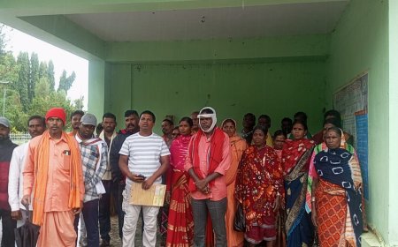 ଓଡିଶା ଆଦିବାସୀ ଅଧିକାର ମଞ୍ଚ ଓ ଓଡିଶା କୃଷକ ସଭା ପକ୍ଷରୁ ଜିଲ୍ଲା ଆରକ୍ଷୀ ଅଧିକ୍ଷକ, ଜିଲ୍ଲାପାଳ ଓ ଜିଲ୍ଲା ବନ ବିଭାଗ ଅଧିକାରୀଙ୍କୁ 5ଦଫା ଦାବିପତ୍ର ପ୍ରଦାନ ।