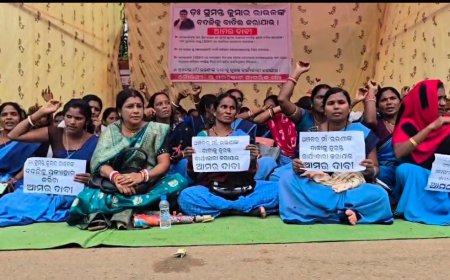 ଡାକ୍ତରଙ୍କ ବଦଳିକୁ ନେଇ ଆଶାକର୍ମୀ ଙ୍କ ପ୍ରତିବାଦ।