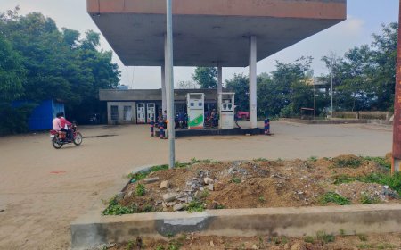 ଡ୍ରାଇଭର ସଂଘ ଆନ୍ଦୋଳନର ପ୍ରଭାବ, ଝରିଗାଁ ବ୍ଲକରେ ପେଟ୍ରୋଲ ମିଳୁନି ଓ ଡିଜେଲ ବି ମିଳିବନି ।