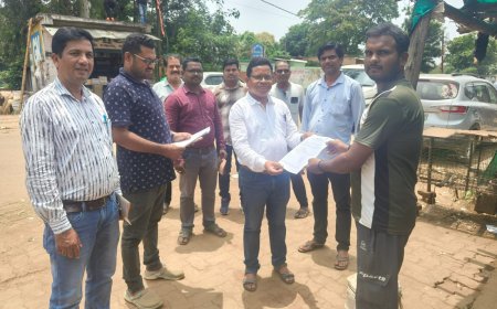 ପରିବେଶ ସଫେଇ ନେଇ ପ୍ରଶାସନ ପକ୍ଷରୁ ସଚେତନତା କାର୍ଯ୍ୟକ୍ରମ।