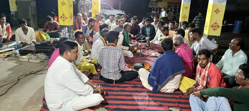 ଭଜନ ସନ୍ଧ୍ୟାର ଚତୁର୍ଥୀ ରଜନୀରେ ପୂର୍ବତନ ସାଂସଦଙ୍କ ଯୋଗଦାନ ।