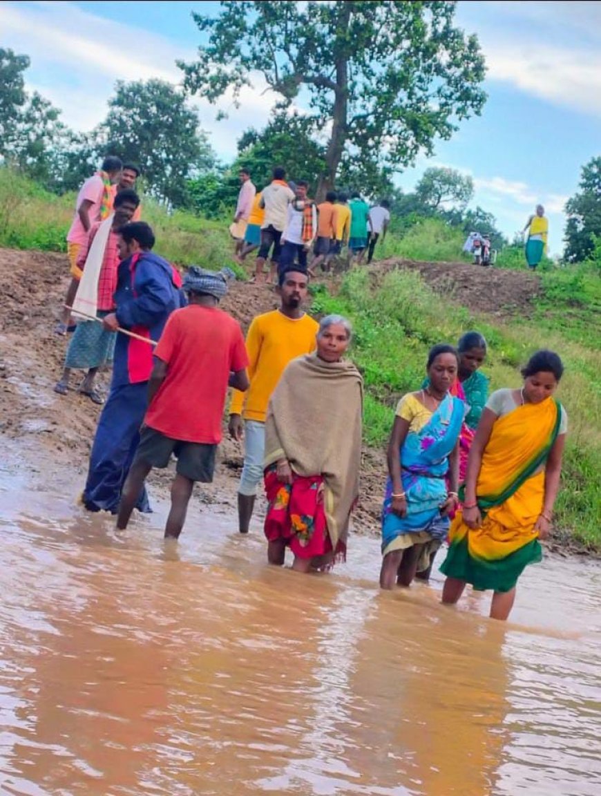 ଶୋଚନୀୟ ଅବସ୍ଥାରେ ଖଇରିପେଟ୍ ରାସ୍ତା ଓ ପୋଲ ବିହୀନ ନଦୀ, ଯାତାୟତରେ ଯମ ଯନ୍ତ୍ରଣା ଭୋଗୁଛନ୍ତି ୯ ଖଣ୍ଡ ଗାଁ ଲୋକେ।