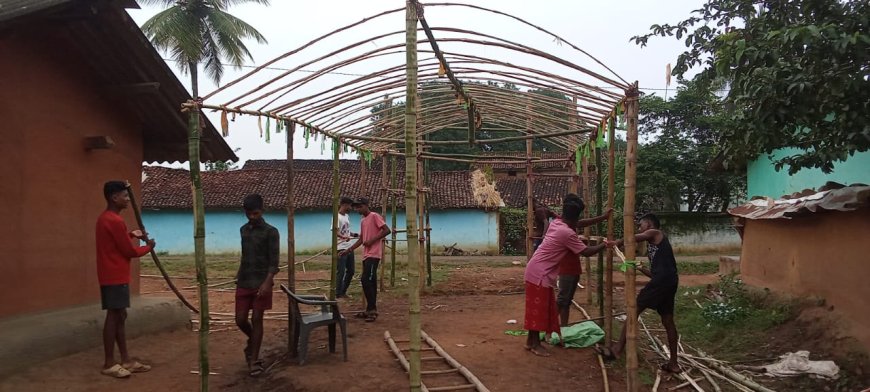 ଗଣେଶ ପୂଜା ପାଇଁ  ଜୋର ଧରିଛି ପ୍ରସ୍ତୁତି |ମଣ୍ଡପ ଓ ମୂର୍ତ୍ତି ନିର୍ମାଣରେ ବ୍ୟସ୍ତ ଗ୍ରାମାଞ୍ଚଳର ଯୁବଗୋଷ୍ଠୀ ।