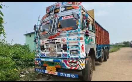 ଅଧା ବାଟରେ ହେଉଥିଲା ପିଡିଏସ ସାମଗ୍ରୀ ଚୋରୀ ,ଧରାପଡିଲା।