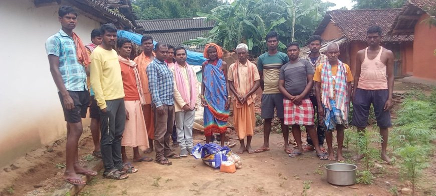 ଅସହାୟ ଶୁକ୍ରୀଙ୍କୁ ସହାୟତାର ହାତ ବଢ଼େଇଲେ ଏସସିସିଏଲ ବ୍ଲକ ସଭାପତି ପ୍ରତାପ ଦୁରିଆ ।