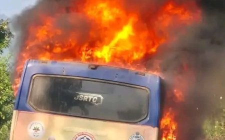 ସାଲୁର_ଘାଟିରେ_ଜଳିଗଲା_OSRTC_ବସ୍