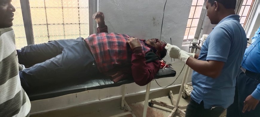 ଦୁଇ ବାଇକ୍ ମୁହାଁମୁହିଁ ଜଣେ ଗୁରୁତର।