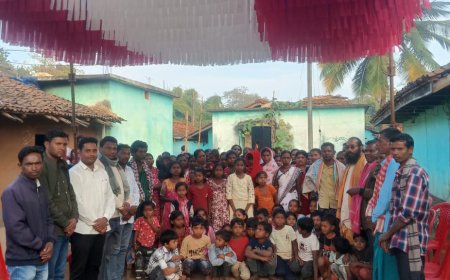 ସାମୁହିକ ଲକ୍ଷ୍ମୀପୂଜାରେ ଜିଲ୍ଲା ଯାଦବ ମହାସଭାର ଯୁବ ସଭାପତିଙ୍କ ଯୋଗଦାନ ।