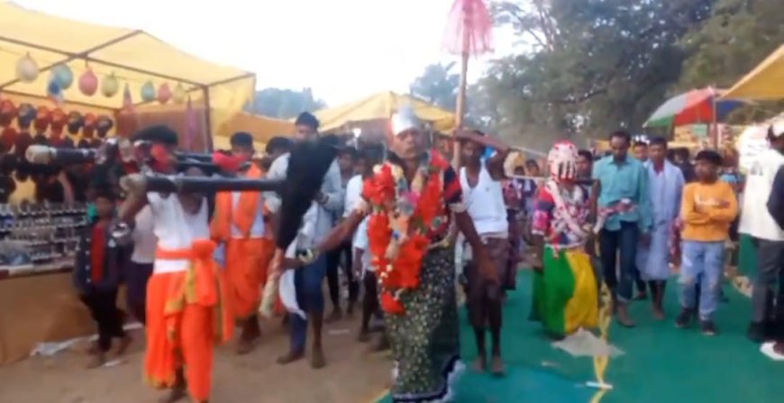 ବଡ଼ନୀ ଗ୍ରାମର ଅଧିଷ୍ଠାତ୍ରୀ ଦେବୀ ମା ଠାକୁରାଣୀଙ୍କ ବାର୍ଷିକ ମଣ୍ଡେଇ ଯାତ୍ରା ଅନୁଷ୍ଠିତ ।