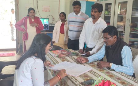 ଝରିଗାଁ ଗୋଷ୍ଠୀ ଶିକ୍ଷା ଅଧିକାରୀଙ୍କ ତେଲନଦୀ ପଂଚାୟତକୁ ଅଚାନକ ଗସ୍ତ ।