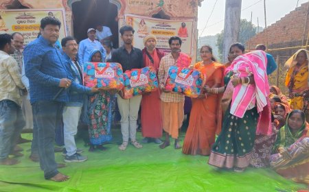 ସୁନାକାଡୁ ଠାରେ ପ୍ରଜ୍ଞାନ ମିଶନ ପକ୍ଷରୁ ଶୀତ କାଳୀନ କମ୍ବଳ ବଣ୍ଟନ ।