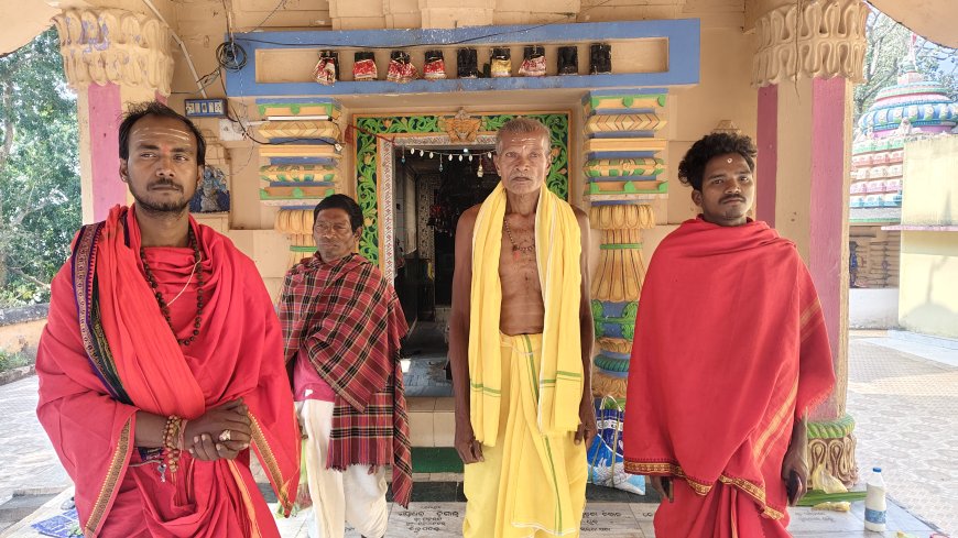 ଆଖଣ୍ଡଳମଣି ମନ୍ଦିରରୁ ଚୋରୀ ।ତାଲା ଭାଙ୍ଗି ସୁନା ଗହଣା ଚୋରୀ କରିନେଲେ ଦୁର୍ବୃତ ।