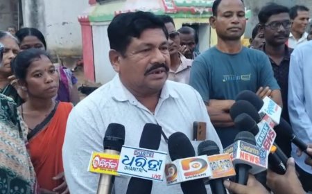 ନର୍ଲା ବିଧାୟିକା ଓ ବ୍ଲକ ଅଧ୍ୟକ୍ଷଙ୍କ ସପକ୍ଷରେ ଗ୍ରାମବାସୀଙ୍କ ଗଣଧାରଣା ଓ ସାମ୍ବାଦିକ ସମ୍ମିଳନୀ