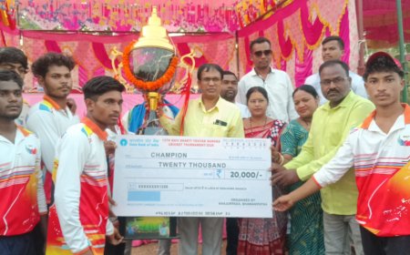 ଖଜୁରପଡାରେ କ୍ରିକେଟ ଟୁର୍ନାମେଣ୍ଟ : ତେତେଲପଡା ୫ ୱିକେଟରେ ବିଜୟୀ,