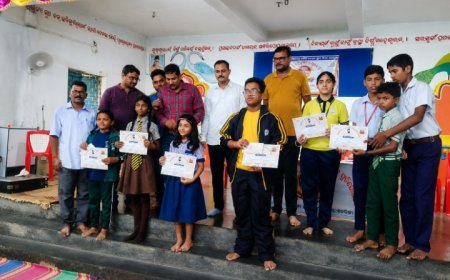 'ସମାଜ' ପେପର ପକ୍ଷରୁ କେସିଙ୍ଗାରେ ଭବ୍ୟ ଚିତ୍ରାଙ୍କନ ପ୍ରତିଯୋଗିତା; ଶତାଧିକ ଛାତ୍ରଛାତ୍ରୀଙ୍କ ସୃଜନଶୀଳ ପ୍ରତିଭାର ପ୍ରଦର୍ଶନ