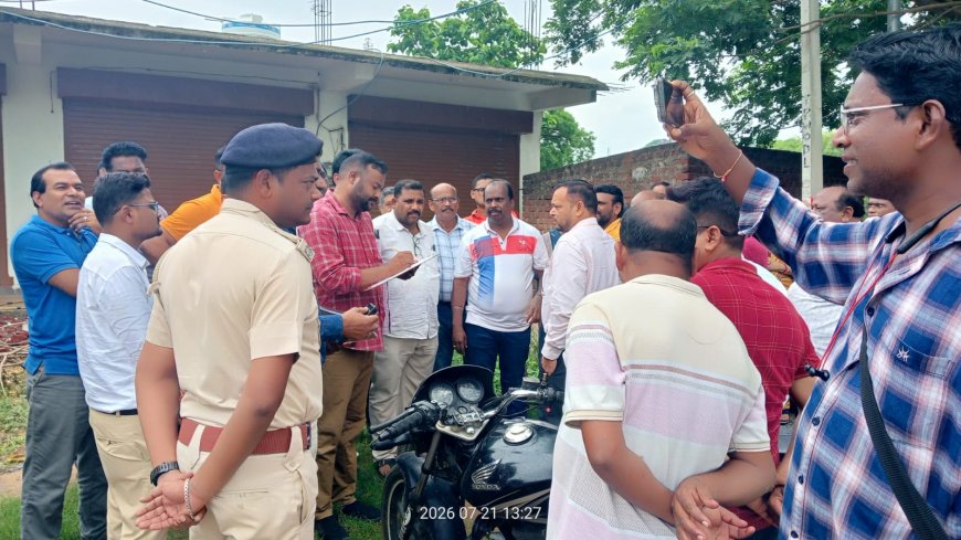 କେସିଙ୍ଗା ନିଶାନ ଏଫ୍‌ଏଲ୍‌ ବାର୍‌ ବିବାଦ: ଘଟଣାସ୍ଥଳ ପରିଦର୍ଶନ କଲେ ଉପଜିଲ୍ଲାପାଳ