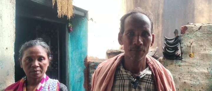 ମୋବାଇଲ ବିସ୍ଫୋରଣରେ ଘରେ ଅଗ୍ନିକାଣ୍ଡ, ଅଳ୍ପକେ ବର୍ତ୍ତିଲେ ୫ ଜଣିଆ ପରିବାର